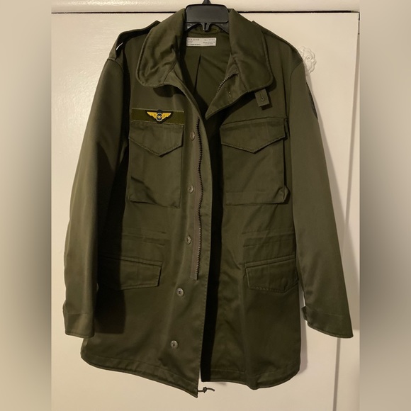 This is a genuine Austrian army field jacket. Excellent condition size medium. - Picture 1 of 4